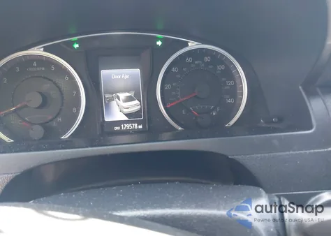 2015 Toyota Camry Xse z USA, uszkodzony, nr VIN 4T1BF1FK7FU926382